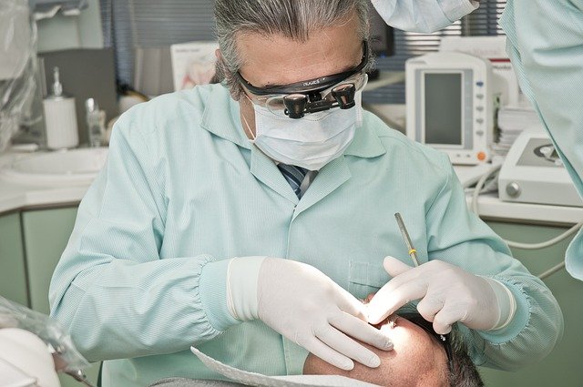 רופא שיניים בחיפה